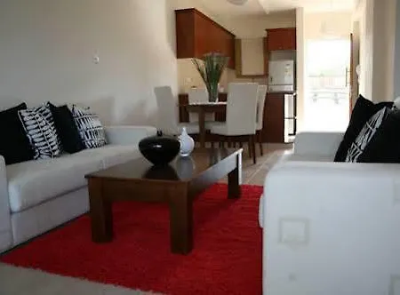 Aphrodite Apartment *